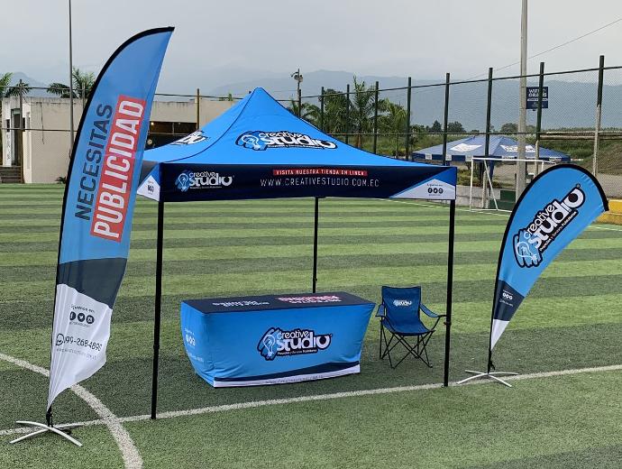 stand publicitario set carpas mesas banderas
